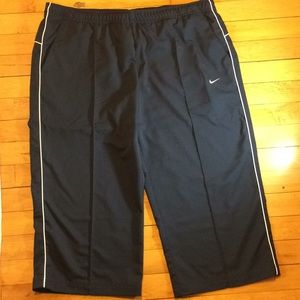 Nike Women's Athletic 3/4 Knit Pants XL